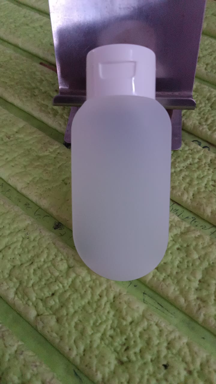 Small Plastic Travel Bottle Set, Travel Shampoo and Conditioner Bottles (1 Pc / 60 ML Approx / Mix Color) Small Plastic Travel Bottle Set, Travel Shampoo and Conditioner Bottles (1 Pc / 60 ML Approx / Mix Color)